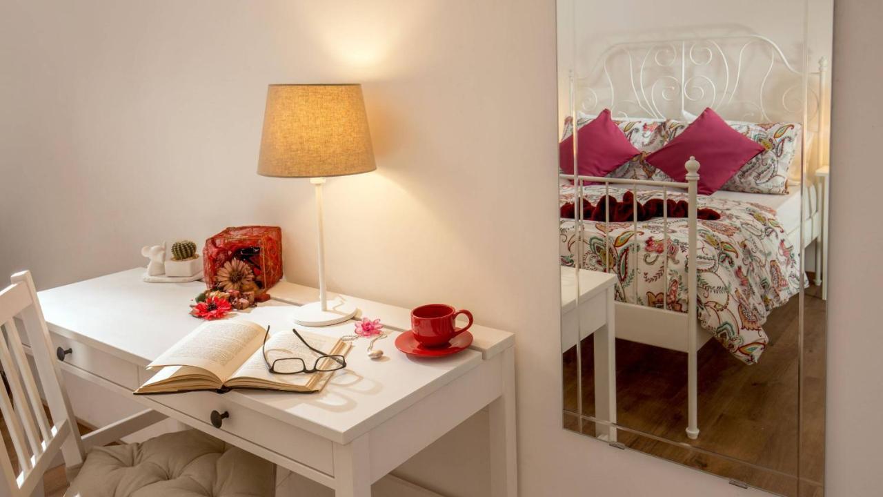 Sweet Piramide Bed and breakfast